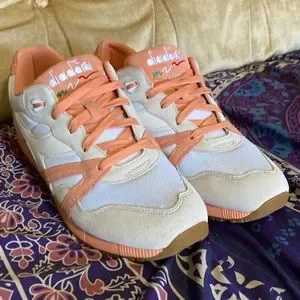 Diadora | Shoes | Mens Gently Worn Sz 35 Diadora N900  display picture 3